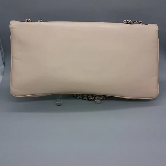 SOLD! 🤑 CHANEL Mademoiselle East West Flap - Picture 13 of 17